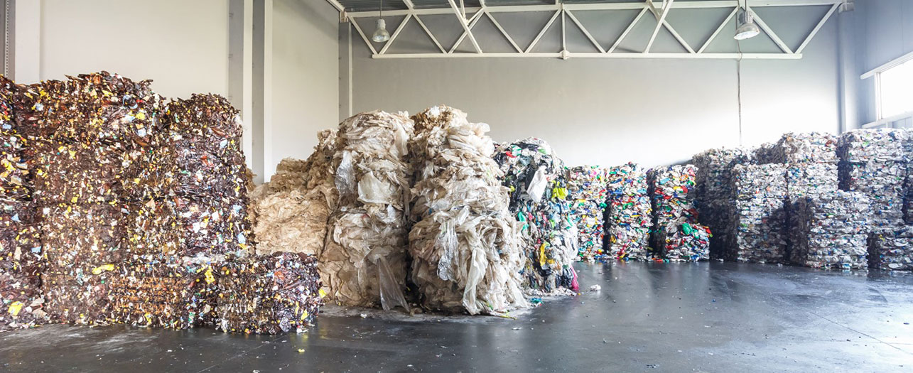 What are the Advantages of Investing in a Waste Baler