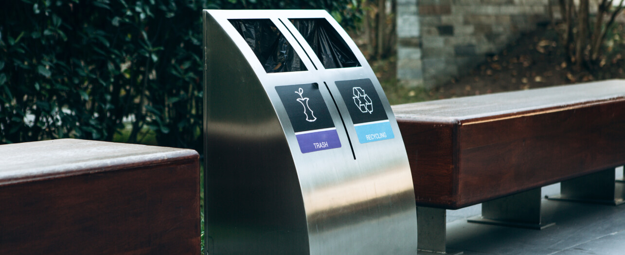 Modern garbage collection trolley