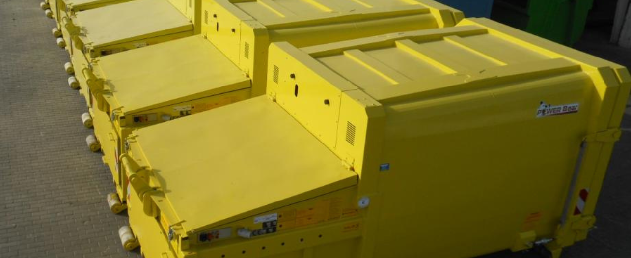 Powerbear&rsquo;s Yellow compactors